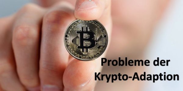 Jemand hält Bitcoin-Münze in der Hand